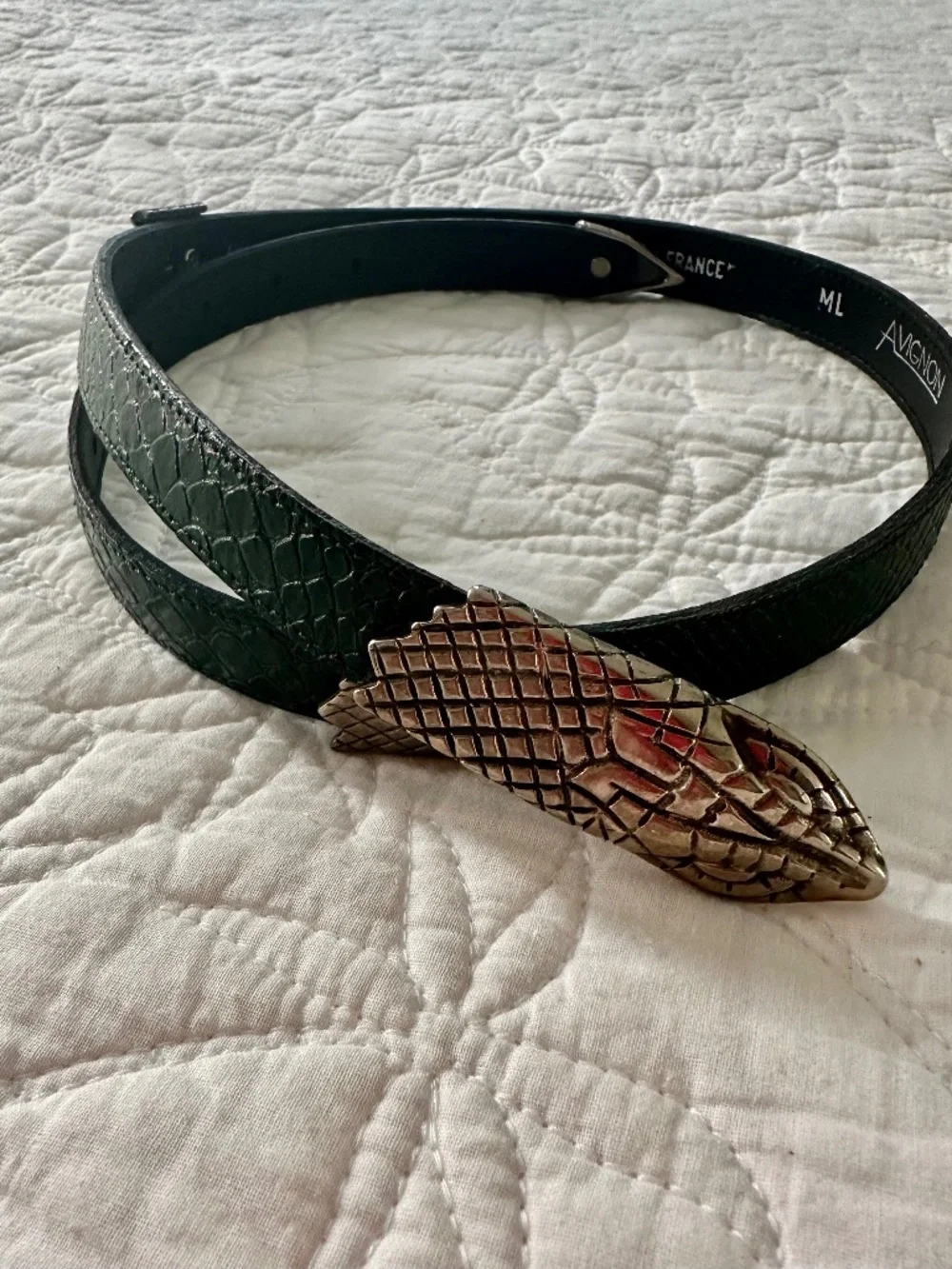 Vintage 1980's Avignon Snake Look Wraparound Green Leather Belt. Made in France - Picture 1 of 11